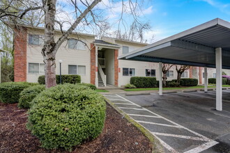 Redwood Terrace in Canby, OR - Foto de edificio - Building Photo