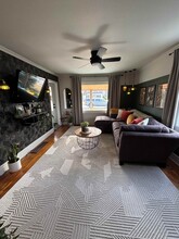 568 Cromwell St in Sarnia, ON - Building Photo - Building Photo