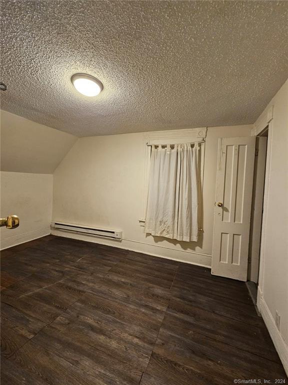 6 Frederick Ct, Unit 3 in Waterbury, CT - Building Photo - Building Photo