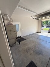 3170 Juniper Ridge Dr in Medford, OR - Building Photo - Building Photo