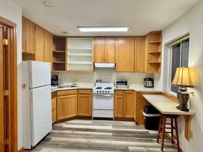 9126 Wolfram Way in Juneau, AK - Building Photo - Building Photo