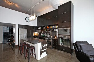 245-245 Carlaw Ave in Toronto, ON - Building Photo - Building Photo