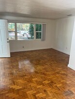 104 SW 26th St in Gainesville, FL - Building Photo