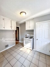 12076 Laing St in Detroit, MI - Building Photo - Building Photo