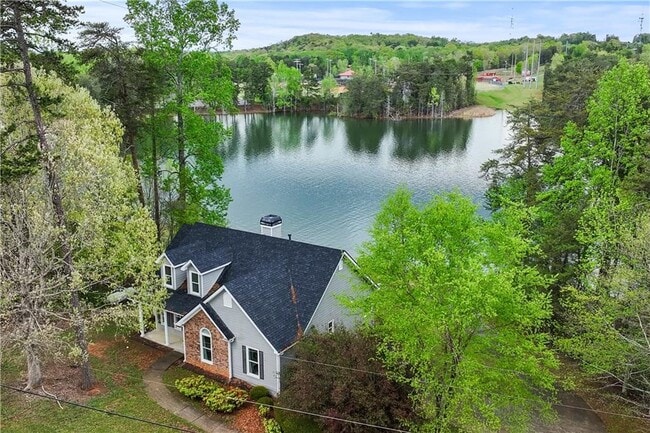 property at 2504 Pemmican Run
