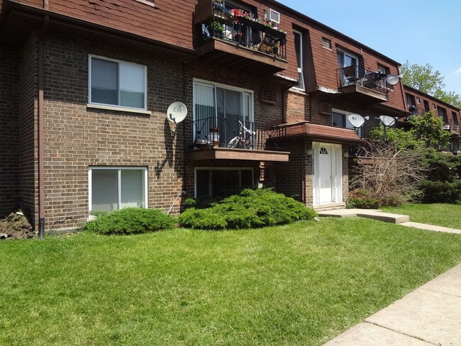 property at 10473 Dearlove Rd