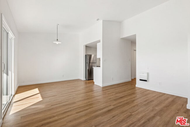 property at 836 Ashland Ave