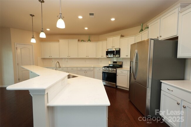 11622 Gilroy Ln in Huntersville, NC - Building Photo - Building Photo