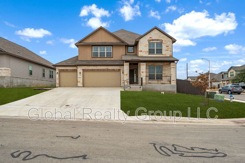 3643 Conrads Cloud Dr in New Braunfels, TX - Building Photo