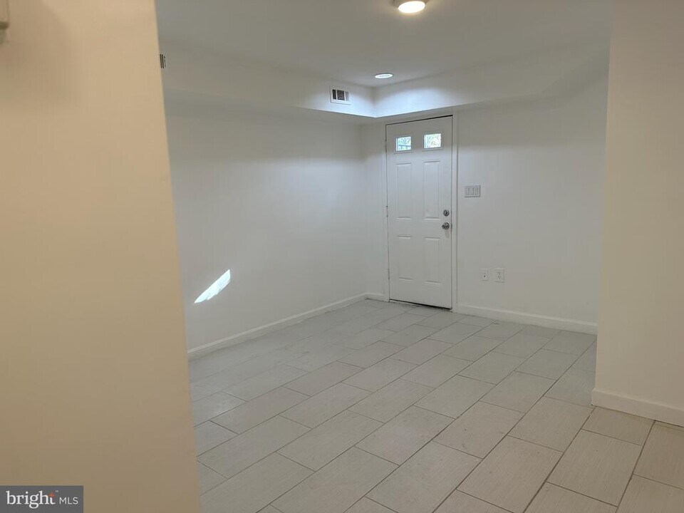 1342 Levis St NE in Washington, DC - Building Photo