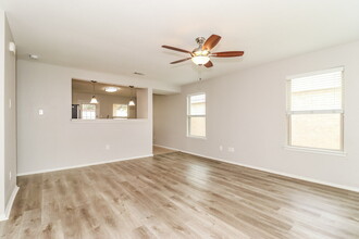 2233 Sims Dr in Fort Worth, TX - Building Photo - Building Photo