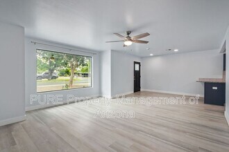 5740 N 14th St in Phoenix, AZ - Building Photo - Building Photo