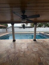 8700 SW 19th Terrace in Miami, FL - Building Photo - Building Photo