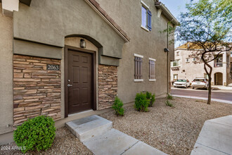 2150 East Alameda Rd-Unit -2063 in Phoenix, AZ - Building Photo - Building Photo