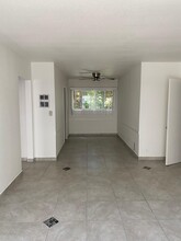 15555 Parthenia St, Unit 120 in Los Angeles, CA - Building Photo - Building Photo