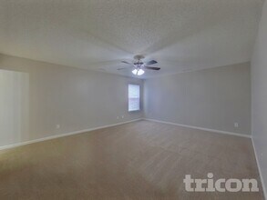 8810 Michaw Ct in Charlotte, NC - Foto de edificio - Building Photo