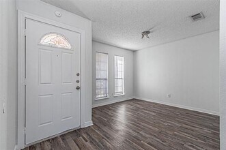 2606 Hollow Bend in Mesquite, TX - Building Photo - Building Photo