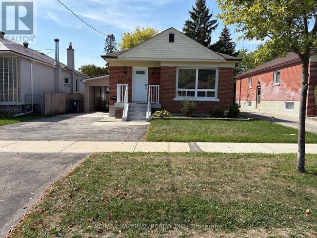 property at 74 Wye Valley Rd