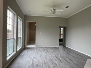 815-819 Valleybrooke Dr in Arlington, TX - Building Photo - Building Photo