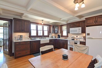 379 Washington St in Gloucester, MA - Building Photo - Building Photo