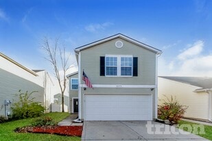 10975 Walnut Grove Bend in Camby, IN - Building Photo