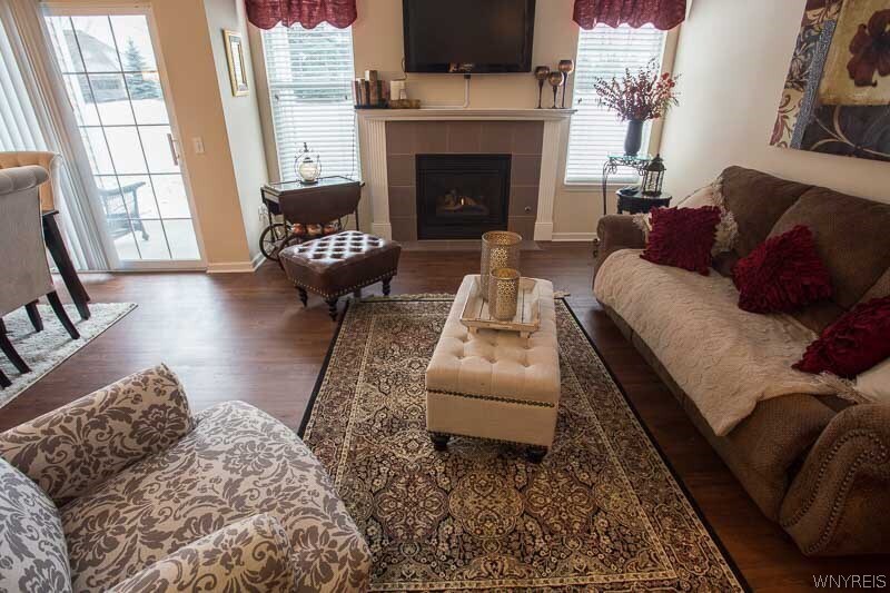 10 Arielle Ct in Williamsville, NY - Building Photo