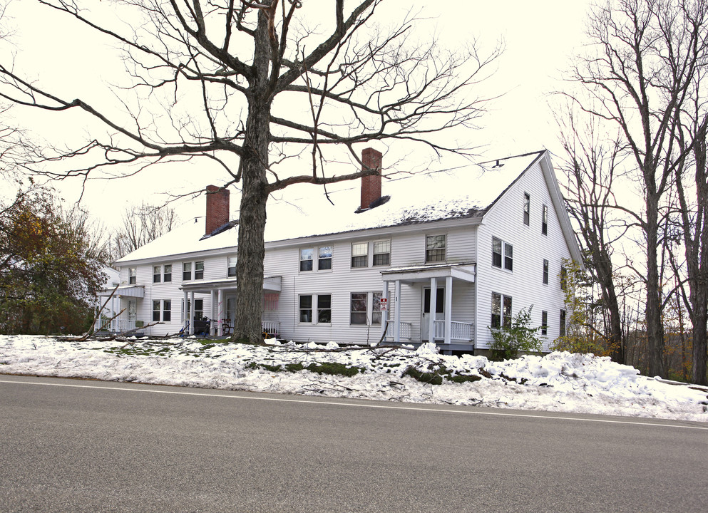 Madbury Apartments in Madbury, NH - Building Photo