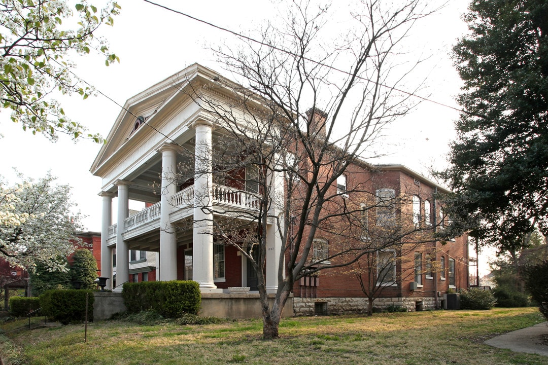 1221-1223 Garvin Pl in Louisville, KY - Foto de edificio