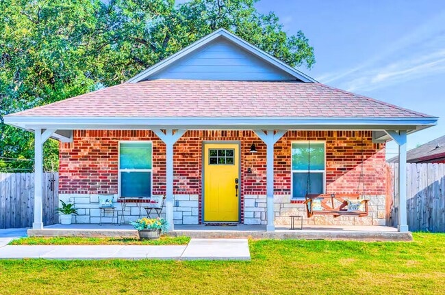 property at 904 Brown Ave