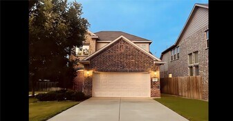 2449 Avalon Ct in Bedford, TX - Building Photo