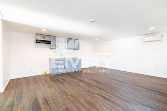 6160 Otis Ave in Huntington Park, CA - Building Photo - Building Photo