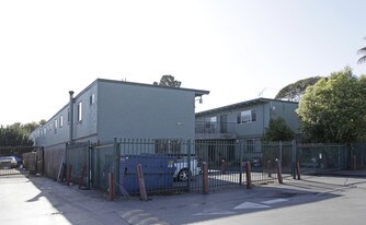 2370 Cooley Ave Apartments