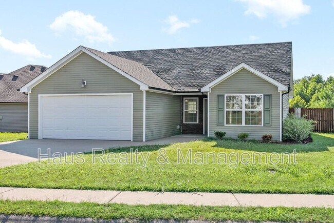 1296 Freedom Dr in Clarksville, TN - Building Photo - Building Photo