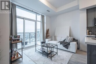 450 Dundas St E in Hamilton, ON - Building Photo - Building Photo