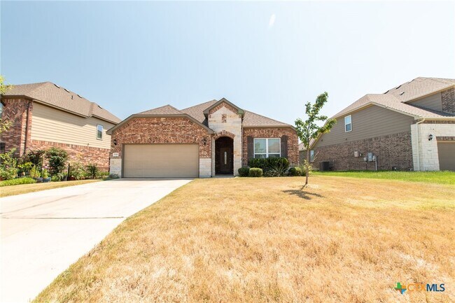 property at 846 Olive Ln