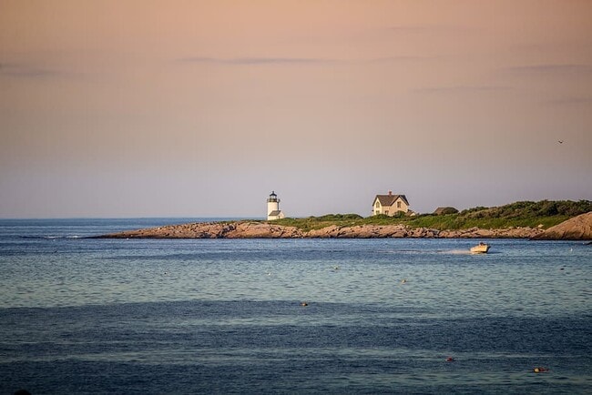 154 Granite St, Unit Unit 2 in Rockport, MA - Building Photo - Building Photo