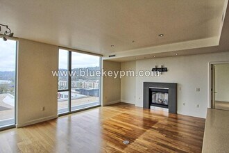 841 S Gaines St in Portland, OR - Building Photo - Building Photo