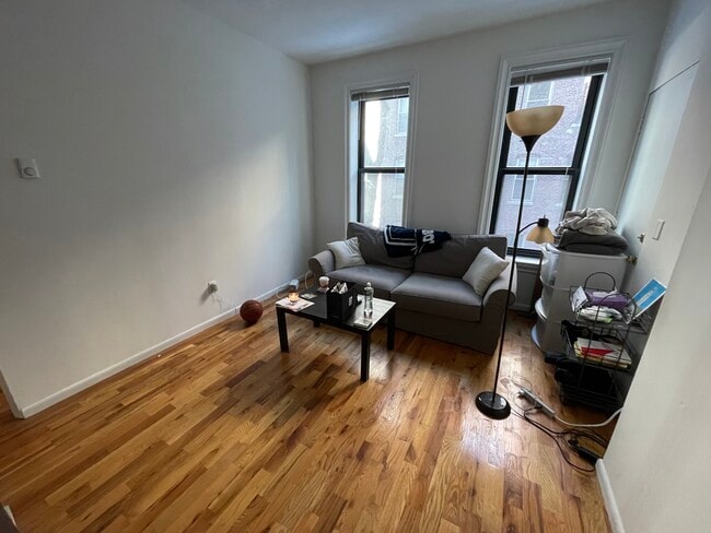 30 Isabella St in Boston, MA - Building Photo - Building Photo