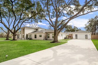 26511 Meadow Ln in Katy, TX - Building Photo - Building Photo