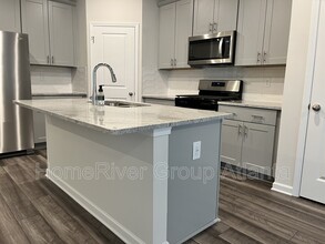 1528 Purple Coneflower Ave SE in Mableton, GA - Building Photo - Building Photo