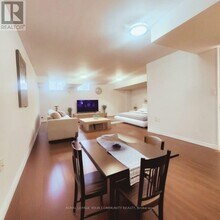 4 Daniel Reaman Crescent in Vaughan, ON - Building Photo - Building Photo