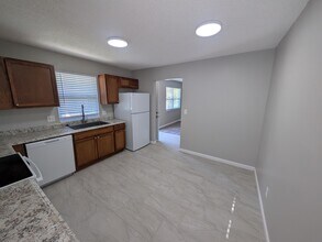 9150 W 78th Terrace in Overland Park, KS - Building Photo - Building Photo