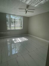 12112 Saint Andrews Plz, Unit 203 in Miramar, FL - Building Photo - Building Photo