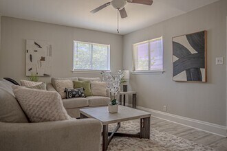 1204 Cedar Dr in Killeen, TX - Building Photo - Building Photo