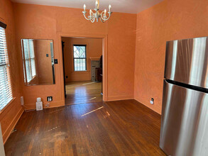 1534 W Rosewood Ave in San Antonio, TX - Building Photo - Building Photo