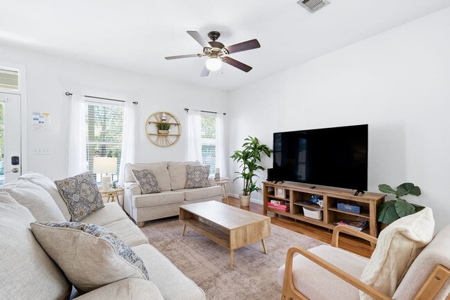 106 Georgie St in Santa Rosa Beach, FL - Building Photo - Building Photo