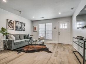 1706 NW 18th St in Oklahoma City, OK - Building Photo - Building Photo