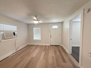 14070 State Hwy 288 in Angleton, TX - Building Photo - Building Photo