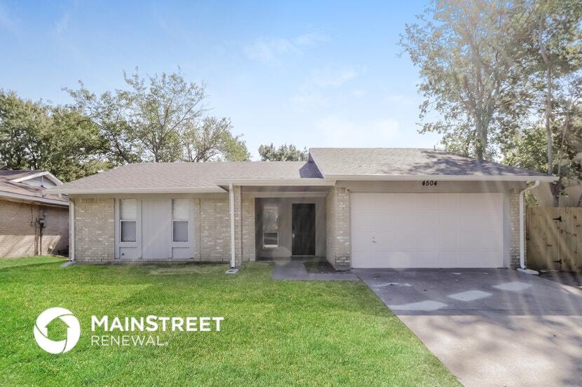 4504 Via Del Norte in Mesquite, TX - Foto de edificio