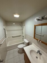 501-503-503 Morris Ave, Unit WAIT256H in Elizabeth, NJ - Building Photo - Building Photo